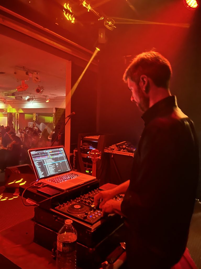 Malaca Productions - DJ et Orchestre pour votre soirée